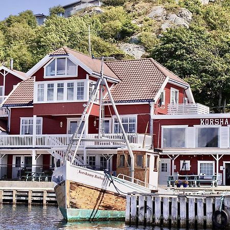 Appartement Korshamn Rorbuer à Lyngdal Extérieur photo