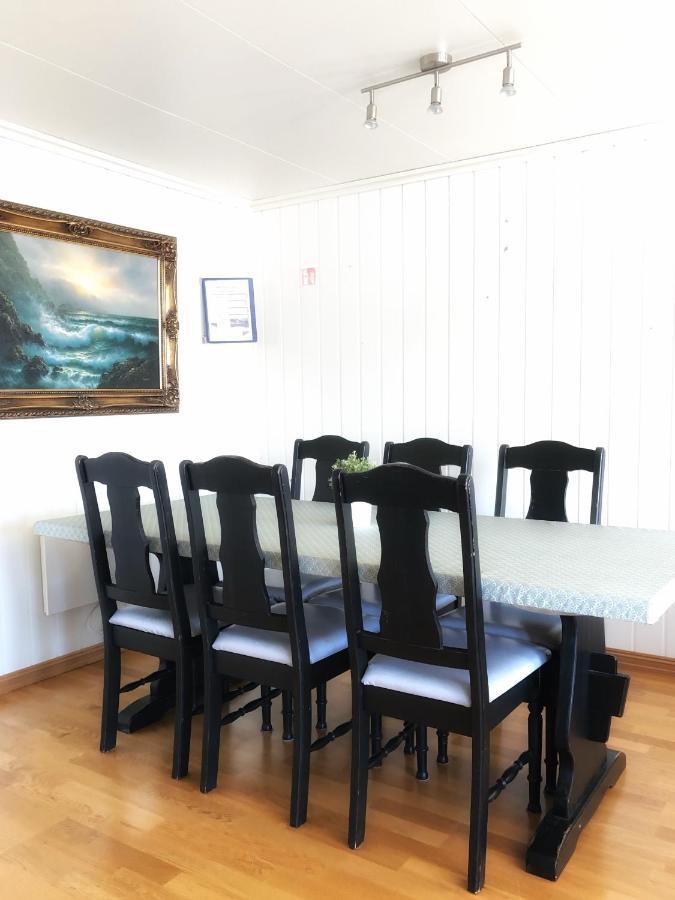 Appartement Korshamn Rorbuer à Lyngdal Extérieur photo