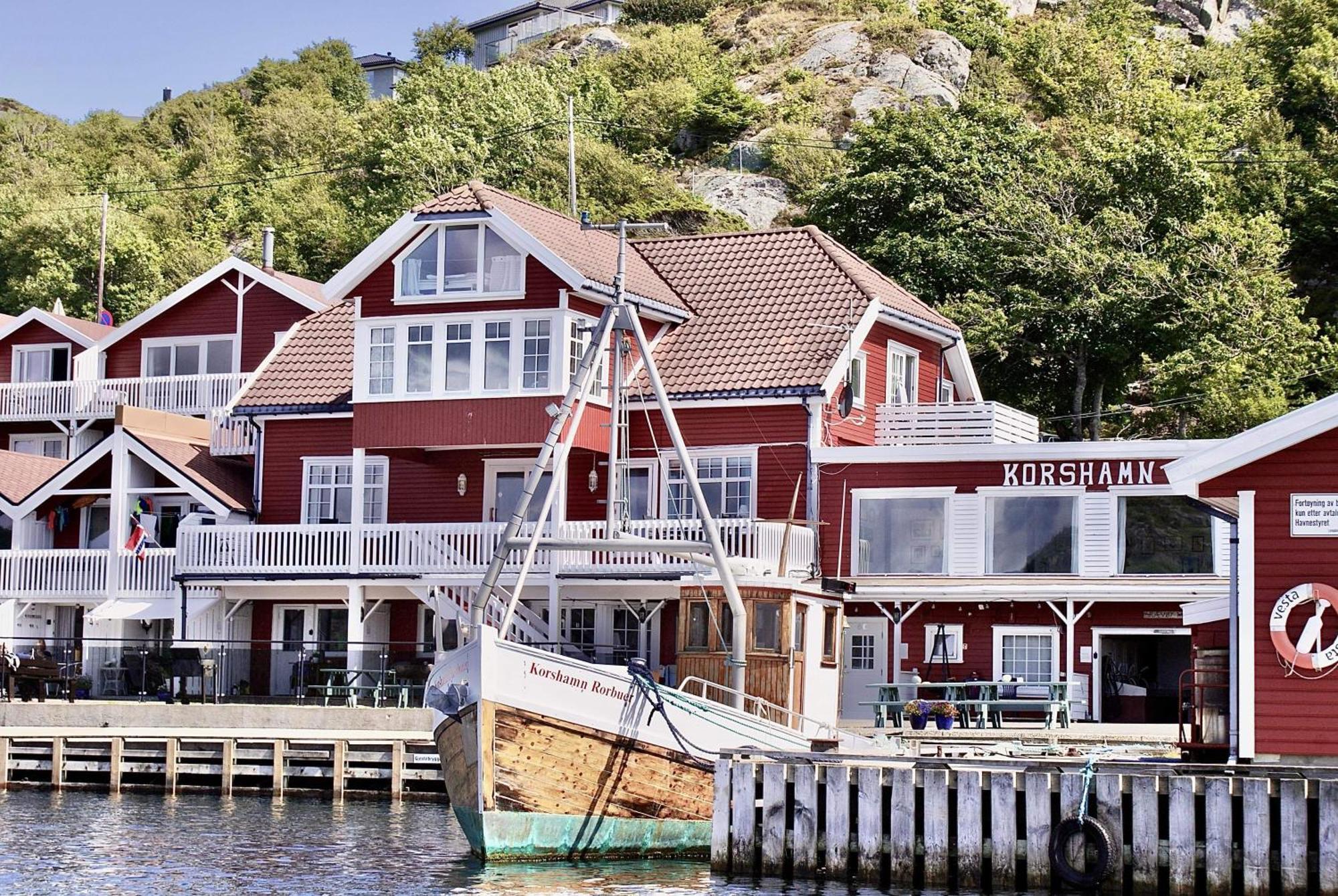 Appartement Korshamn Rorbuer à Lyngdal Extérieur photo